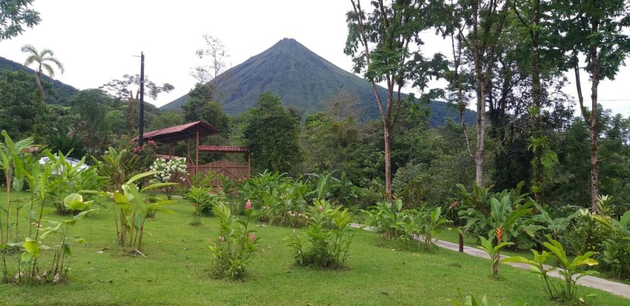 Tropical Suites & Villas La Fortuna المظهر الخارجي الصورة