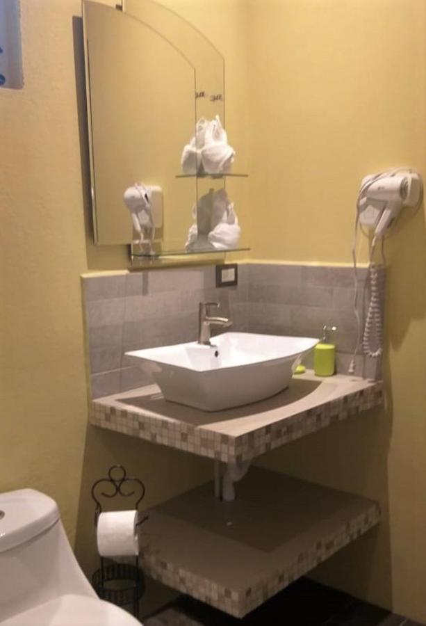Tropical Suites & Villas La Fortuna المظهر الخارجي الصورة